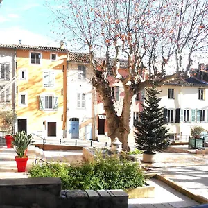entre-saint-tropez-et-les-gorges-du-verdon.fr-provencehotel.com/